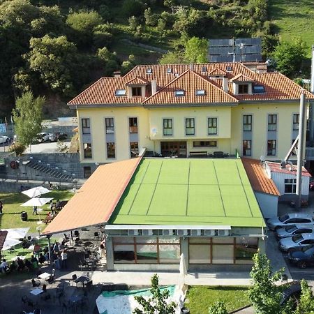 Hotel Santa Cristina Pola de Lena Ngoại thất bức ảnh