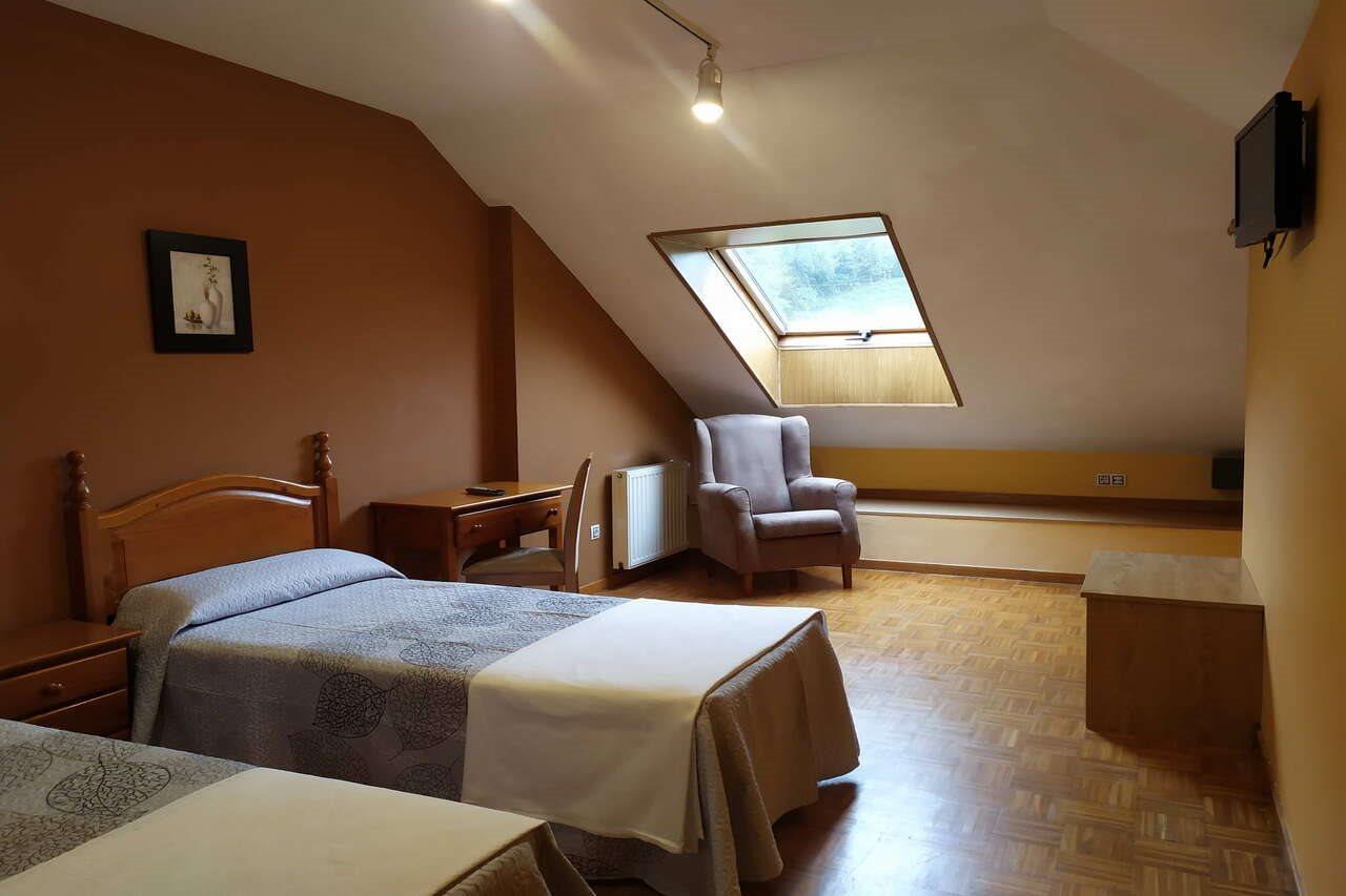 Hotel Santa Cristina Pola de Lena Ngoại thất bức ảnh