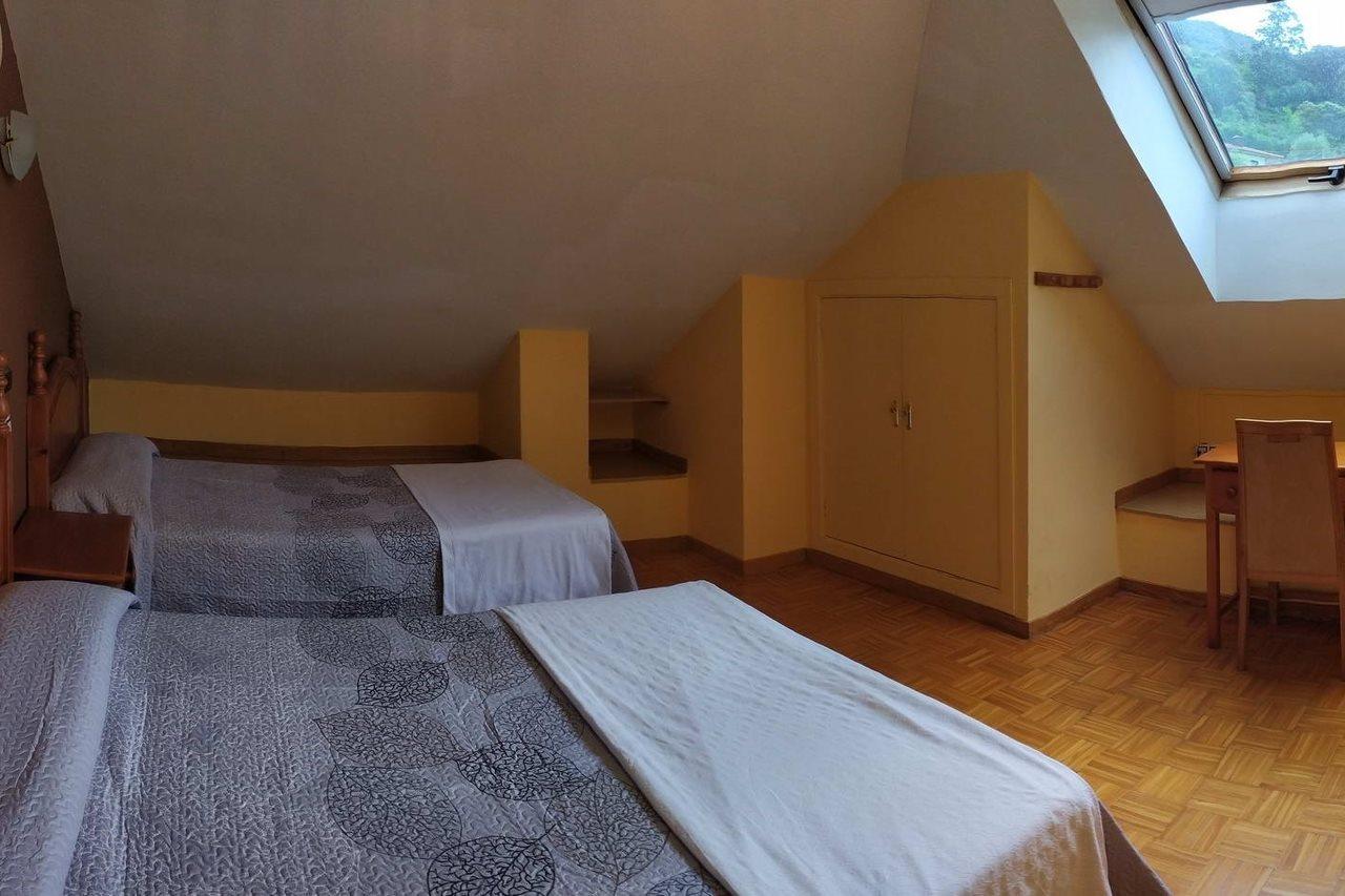 Hotel Santa Cristina Pola de Lena Ngoại thất bức ảnh